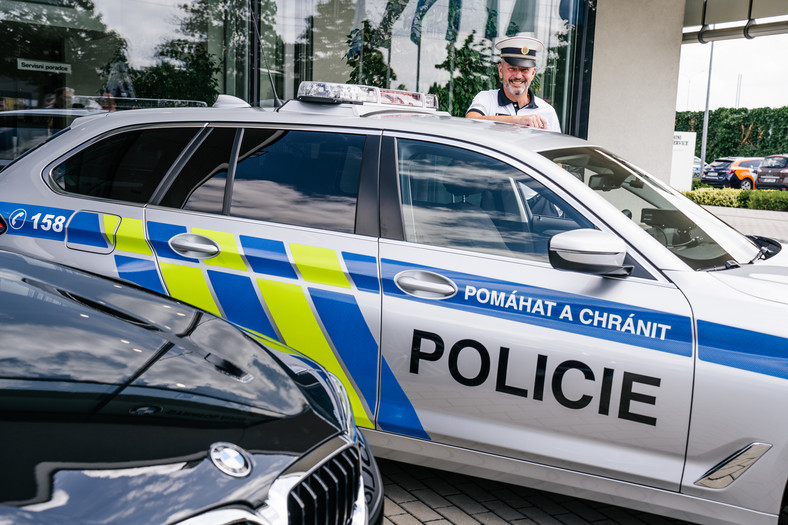 BMW 540i xDrive Touring czeskiej policji