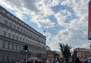 Redovi kod Vaznesenjske crkve