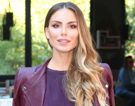 Nina Seničar