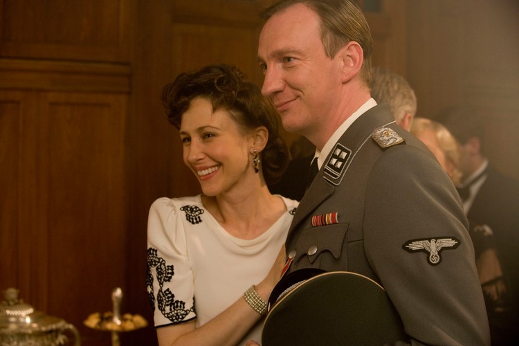 Vera Farmiga w filmie 'Chłopiec w pasiastej piżamie'