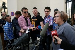 Ministerstwo proponuje dwustopniowe podwyżki dla pielęgniarek. Koszt to 2,4 mld złotych