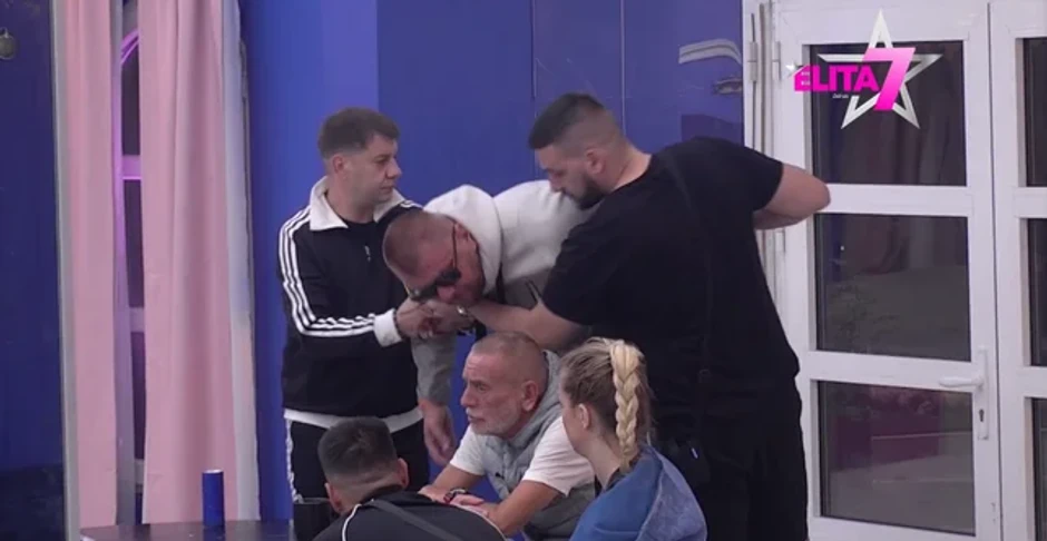 Svađa Aneli i Janjuša