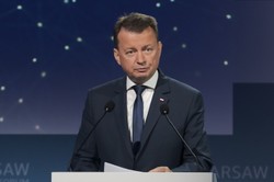 Błaszczak poleciał do USA. Będzie rozmawiał m.in. o zakupie czołgów Abrams