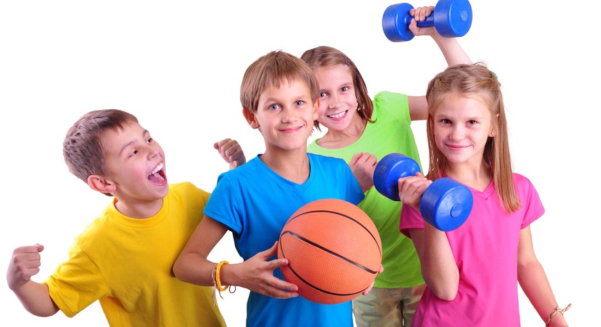 Dla tych, którzy szukają krótszych form aktywności, kilka szkół otworzy swoje drzwi w ramach bezpłatnych zajęć otwartych – to przede wszystkim zajęcia rekreacyjno-sportowe. 