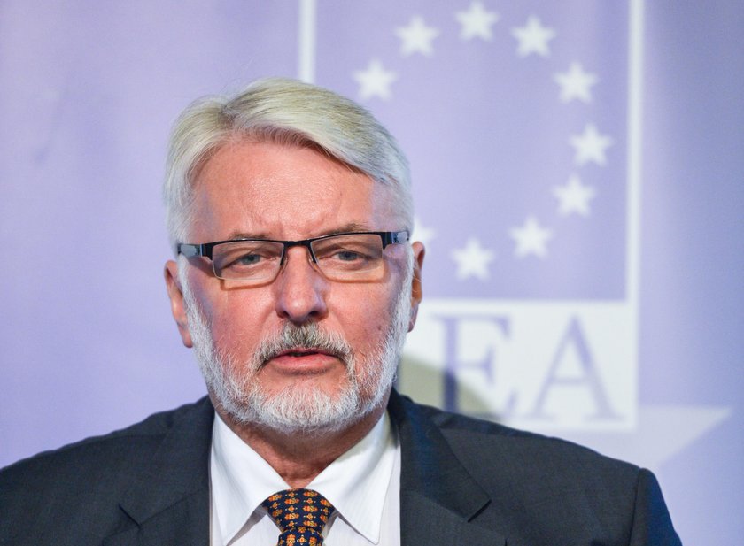 Waszczykowski wreszcie przewietrzy MSZ?