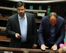 Kukiz: „Smoleńsk” odreagowaniem na zakłamania