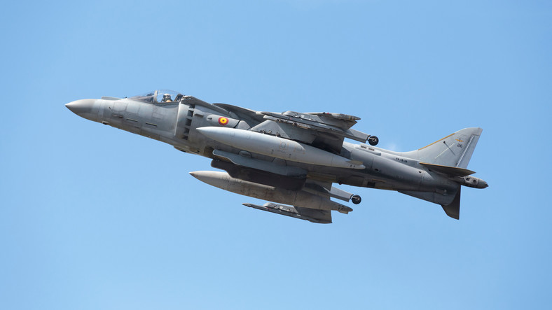 McDonnell Douglas AV-8B Harrier II