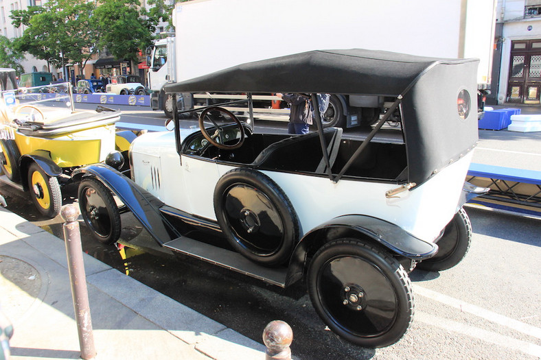 100 lat Citroena