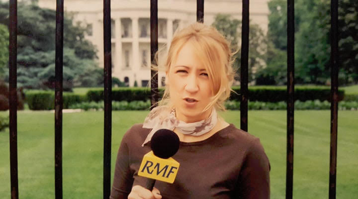 Małgorzata Zawadka przed Białym Domem w Waszyngtonie. Lato 1998 r.