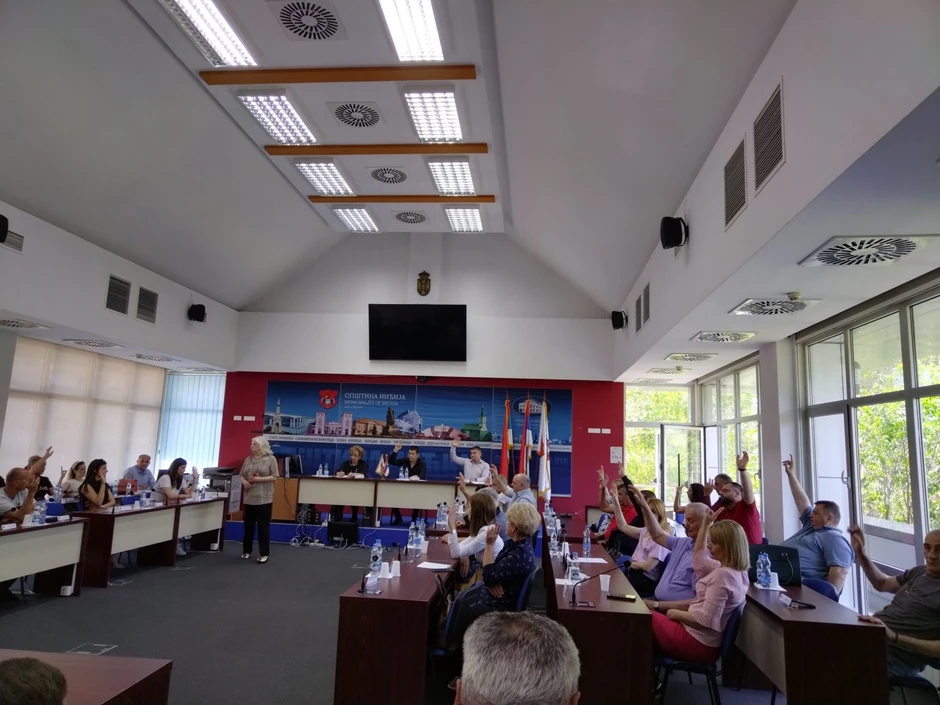 Usvajanje odluke o formiranju radnih zona u Inđiji