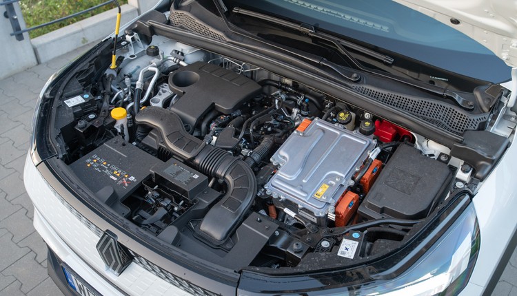 Nowy silnik zapewnia 1400 km zasięgu. Tankujesz za 20 zł i śmiejesz się z elektryków