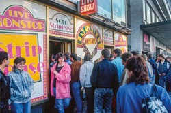 Gavin Rae: Wizja świata z 1989 roku wydaje się dziś odległą utopią. Niemieszanie się państwa do gospodarki okazało się farsą