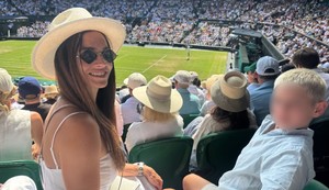 Marija Karan sa sinom na Vimbldonu