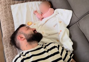 Filip Mitrović sa nećakom