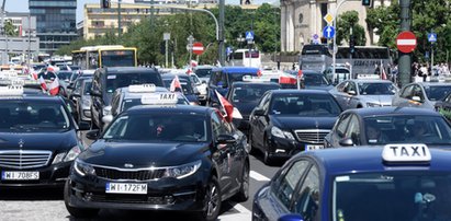 Taksówkarze wskórali swoje. Będzie ustawa