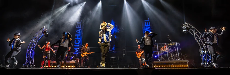 Michael Starring Ben