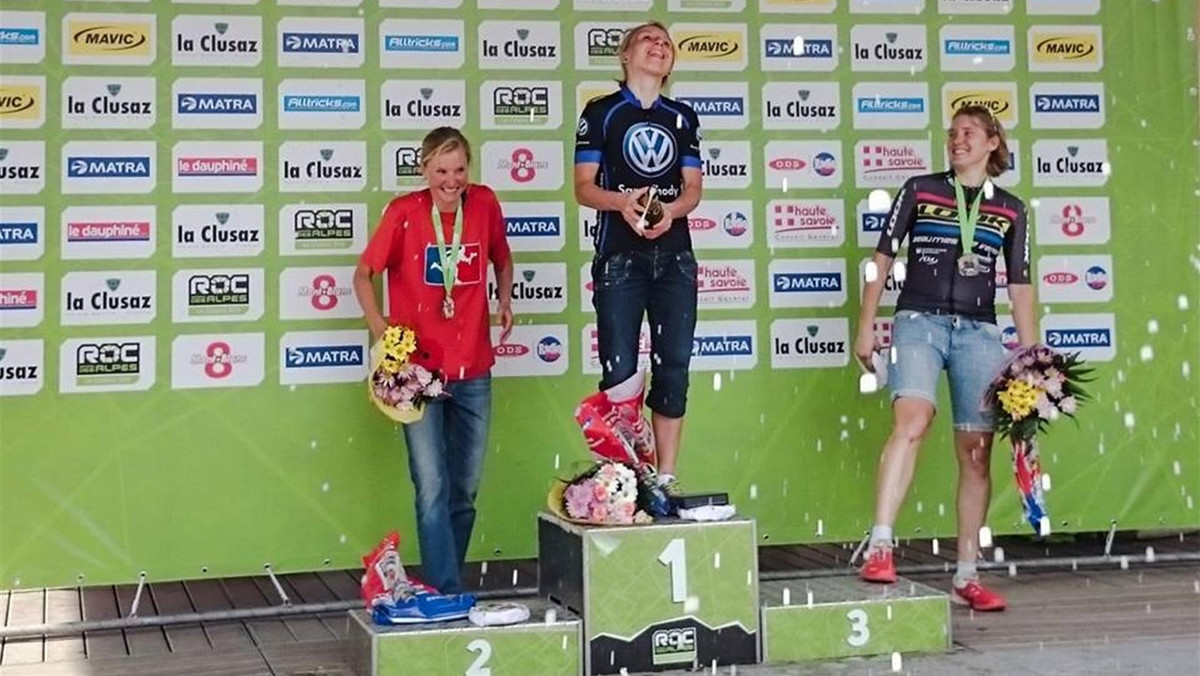 Michalina Ziółkowska zaliczyła ostatni sprawdzian przed Mistrzostwami Świata w maratonie MTB. Wygrywając maraton Rock des Alpes we francuskim La Clusaz, zdała ten egzamin na piątkę.