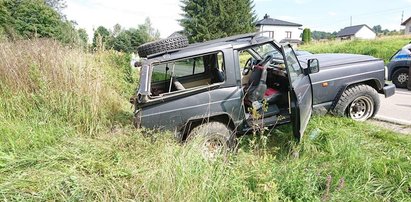 Tragiczny wypadek pod Nowym Sączem. Nie żyje ciężarna kobieta, jej mąż i sześcioletnie dziecko