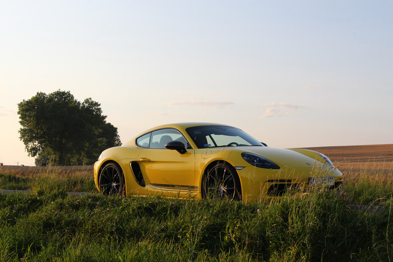 Porsche Cayman T