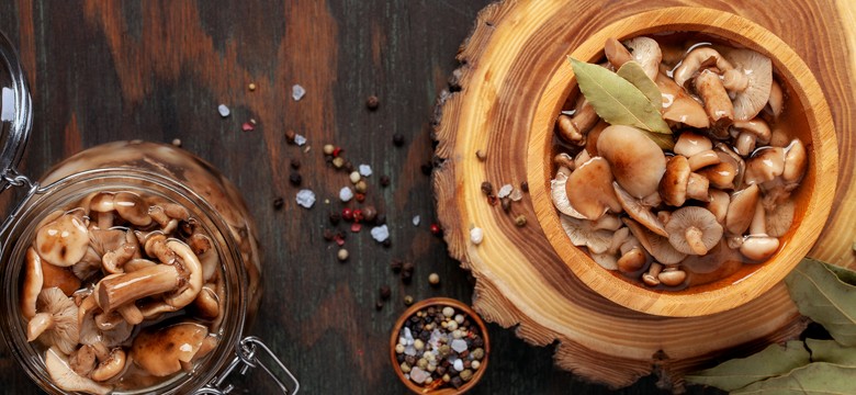 Marynata do grzybów od Magdy Gessler. Tę "złotą proporcję" łatwo zapamiętać