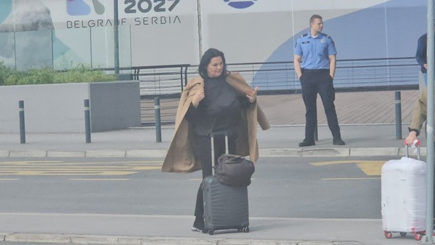Janu Todorović sačekala ćerka na aerodromu