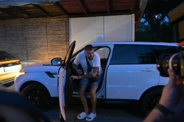 "OVA JE LUDA, KAKO DA JE SKINEM S KIČME?!" Isplivala škakljiva istina o aferi Janjuša i Kačavende: Kleo se u majku da se sveti Aneli, a onda joj zabio nož u leđa!