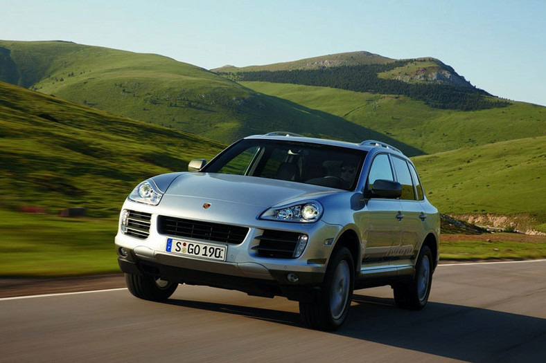 Porsche Cayenne S Hybrid na rynku od roku 2010