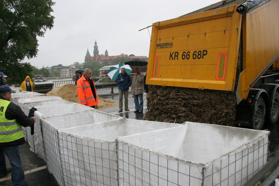 KRAKÓW POWÓDŹ POD WAWELEM