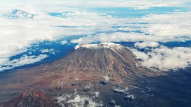 Kilimandżaro w płomieniach. Żywioł trawi zbocza Dachu Afryki