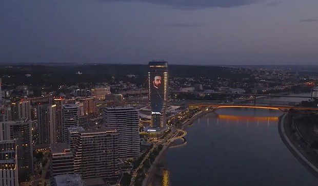 Kula Beograd obasjana u čast Đure Jakšića
