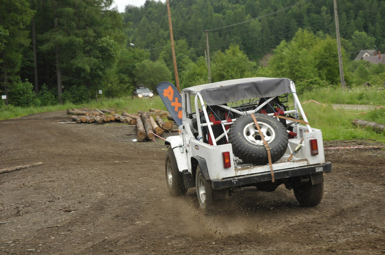 4x4 Family Adventure: rodzinny Off-Road w Beskidzie Żywieckim