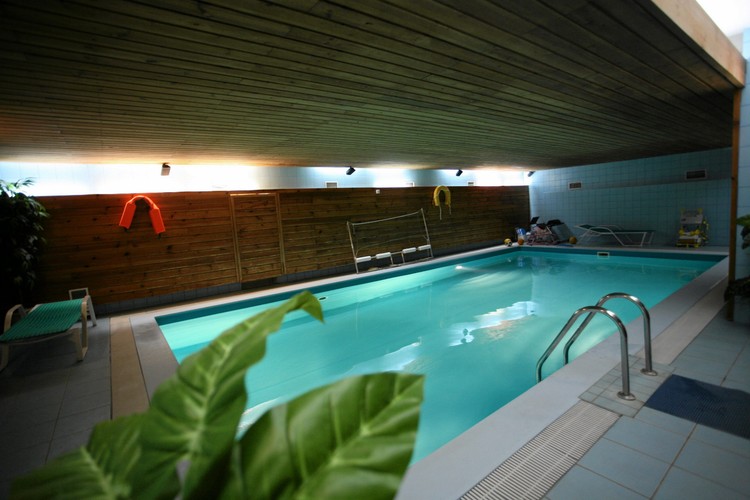 Nowy Dom Poselski, zdjęcia z 2009 roku