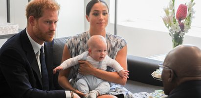 Syn Harry'ego i Meghan celem wstrętnego ataku. Rasiści nazywają go "abominacją"! 