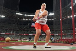 Włodarczyk i Nowicki zdominowali konkurs rzutu młotem na mityngu w Nairobi