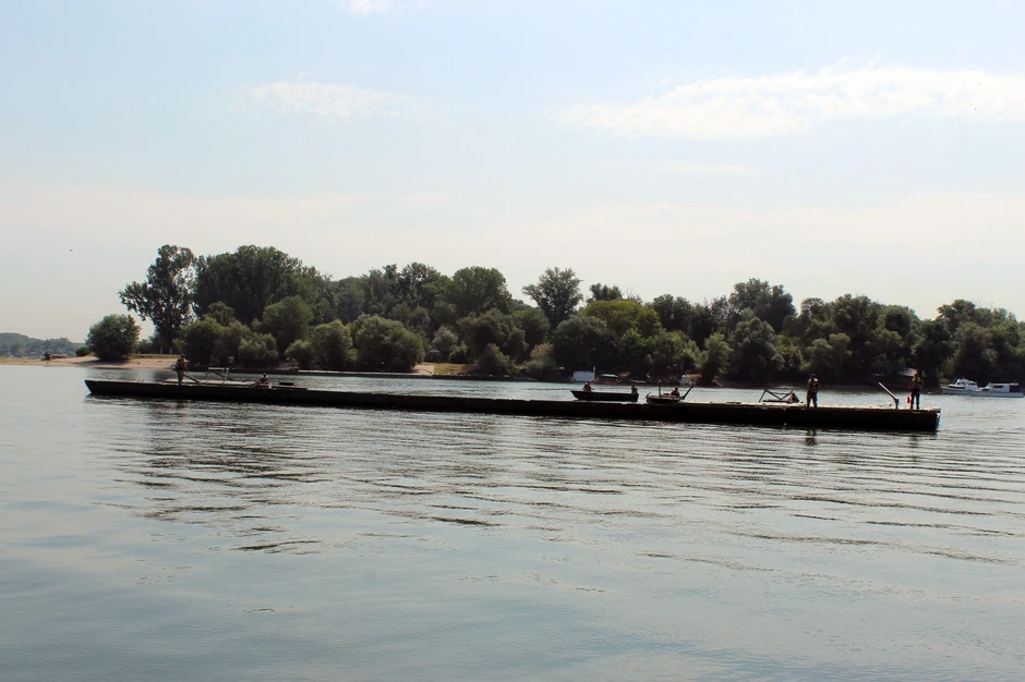 Ponton Dunav Lido