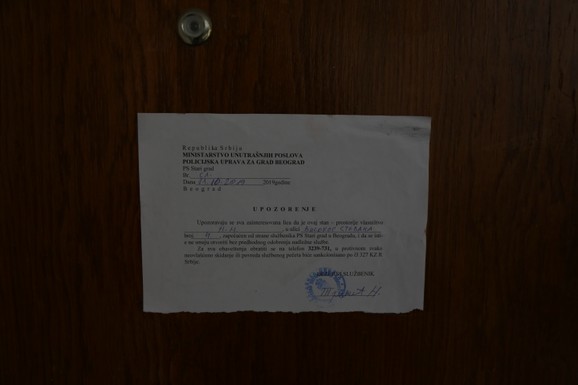 Obaveštenje na vratima
