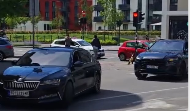 Privođenje Veselina Milića