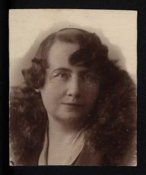 Maja Berezowska w 1939 r. Fot. polona.pl