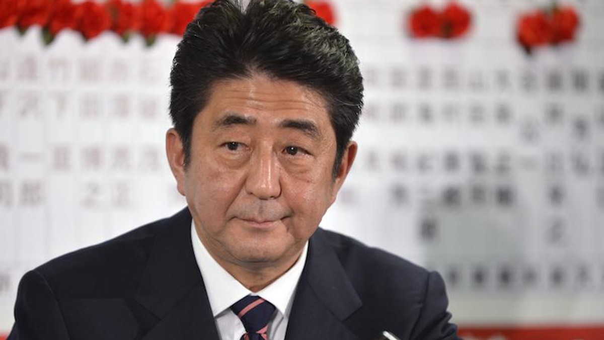 Shinzo Abe twarz Japonia LDP