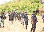 Police arrive scene of bandits' operation, gun down 3, rescue kidnap victims