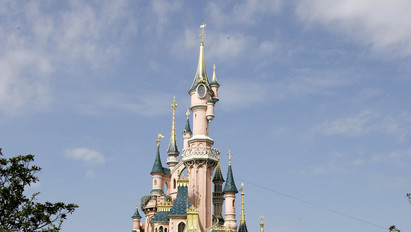 Jó hír: kiderült, mikor nyílik újra a párizsi Disneyland