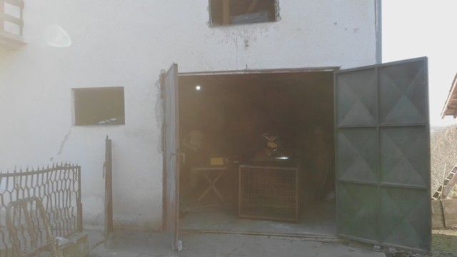 Garaža u kojoj MIlena radi