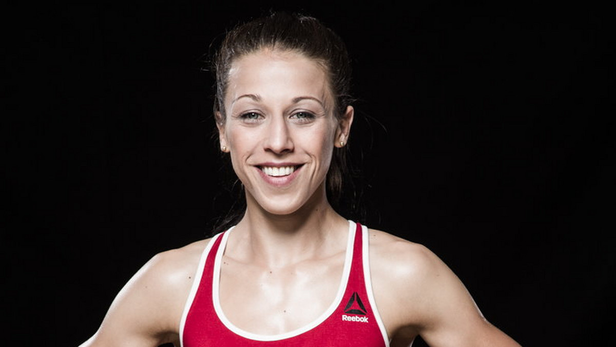 Joanna Jędrzejczyk, polska zawodniczka muay thai, kick-boxingu oraz mieszanych sztuk walki, na swoim profilu na Facebooku zamieściła wyjątkowe nagranie. Mistrzyni wagi słomkowej UFC uraczyła swoich fanów filmikiem nagranym pod wodą.