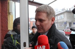 Katastrofa smoleńska: Były wiceszef BOR naciskał na biegłych?