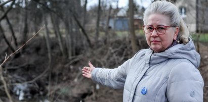 Mały potok po deszczu zamienia się w rwącą rzekę. "To horror! Stracę cały dorobek życia przez tę diabelską wodę"