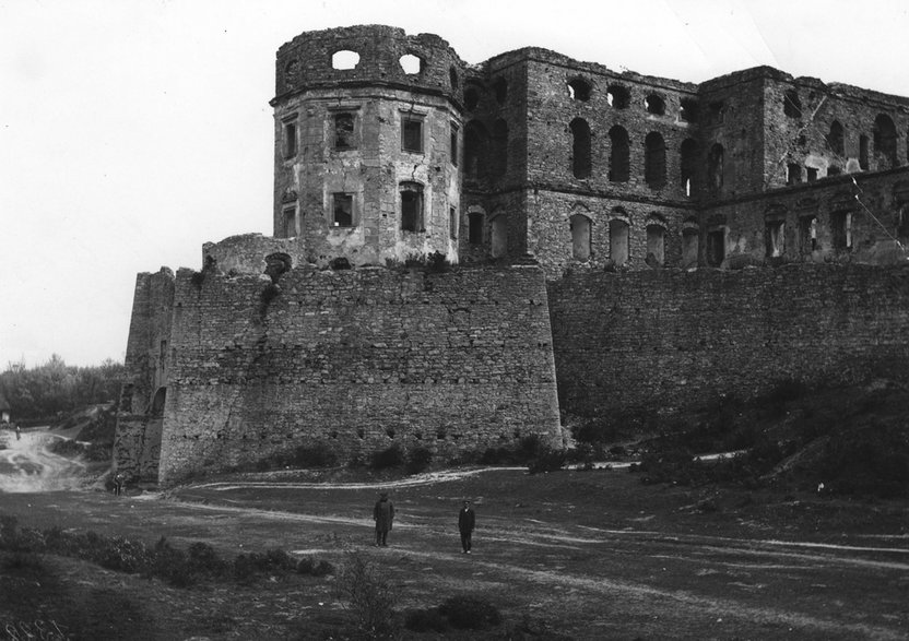 Zamek Krzyżtopór w okresie międzywojennym