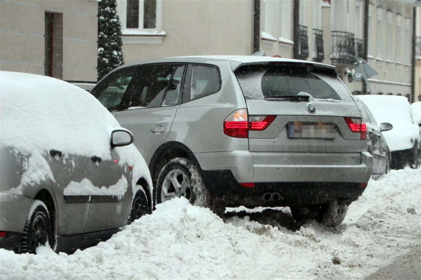 Tak Pieńkowska jeździ zimą. Foty