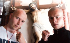 'Wciągnęła nas Unia, jak ćpuński nochal procha'. Szkoła odwołuje koncert katolickich raperów, radni PiS protestują