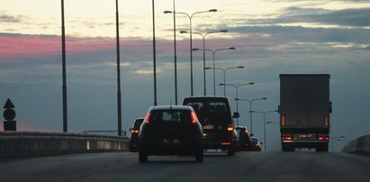 Polskie miasta ogarnie ciemność. Samorządy wyłączą światła na znak protestu