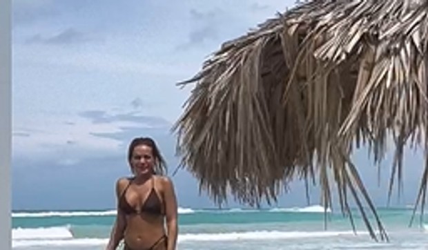 Ivana Panzalović u bikiniju